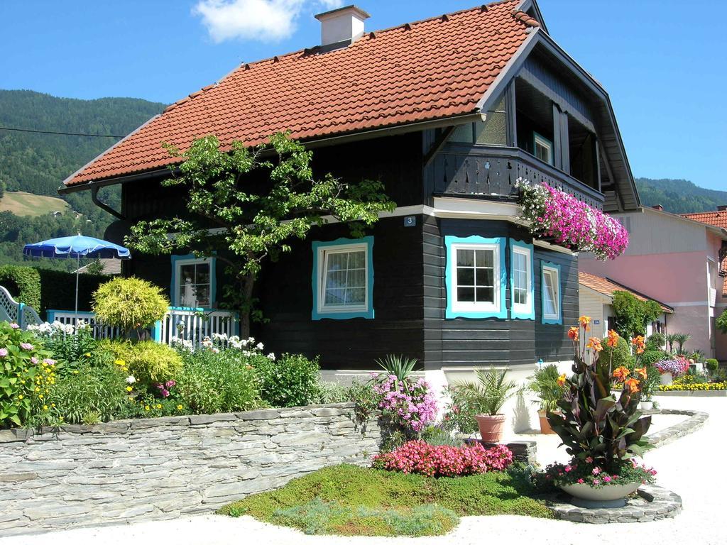 Haus Thon Lägenhet Bodensdorf Exteriör bild