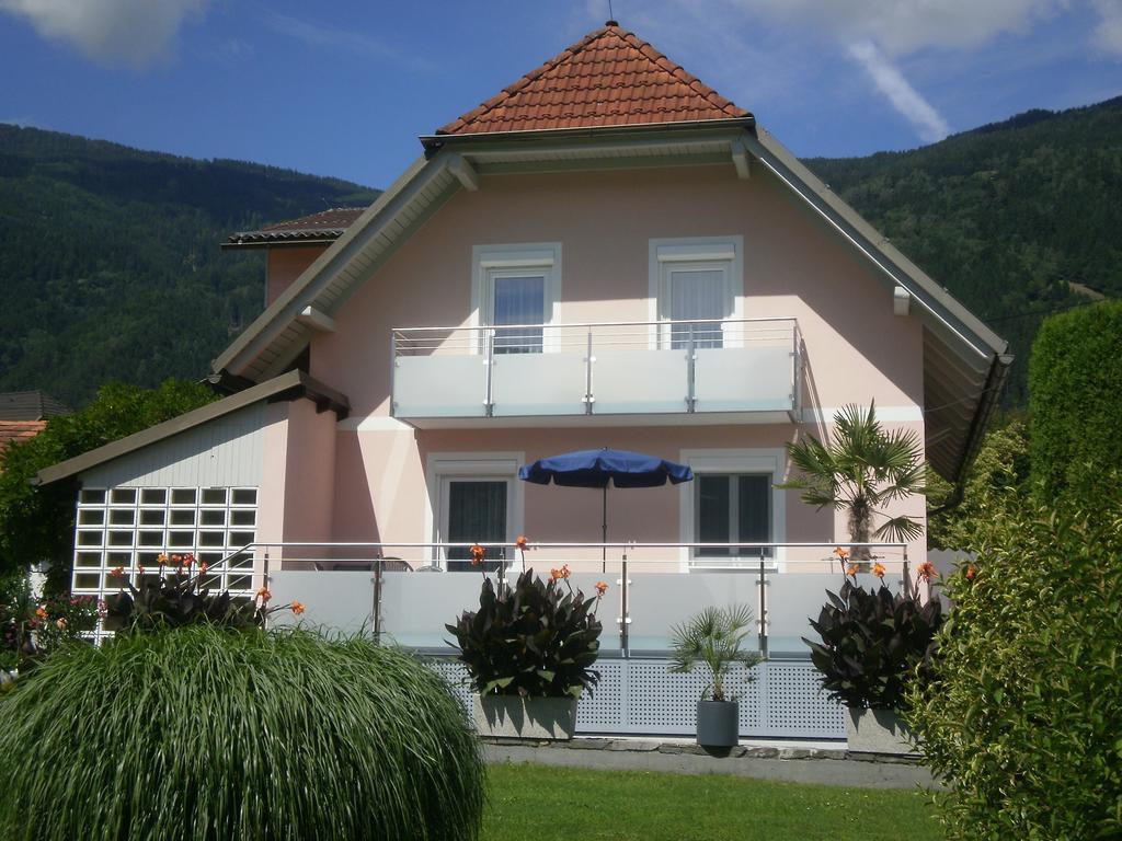 Haus Thon Lägenhet Bodensdorf Exteriör bild