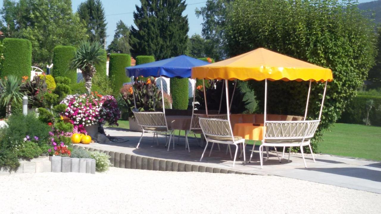 Haus Thon Lägenhet Bodensdorf Exteriör bild