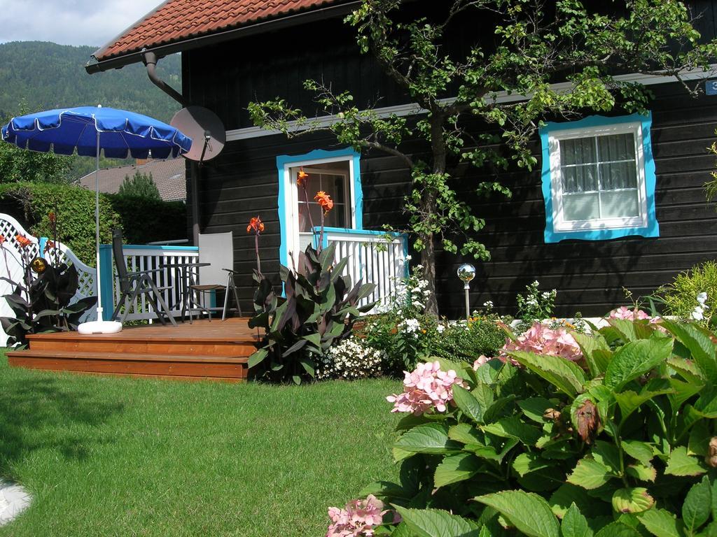 Haus Thon Lägenhet Bodensdorf Exteriör bild