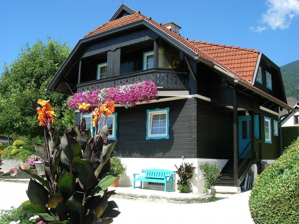 Haus Thon Lägenhet Bodensdorf Exteriör bild
